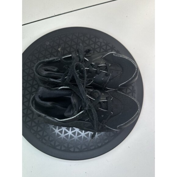 Nike Huarache Run Low Triple Black Size 13c (PS) - - Picture 4 of 10